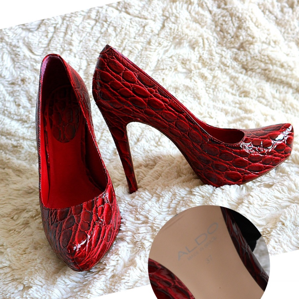 Aldo - Red snakeskin platform heel